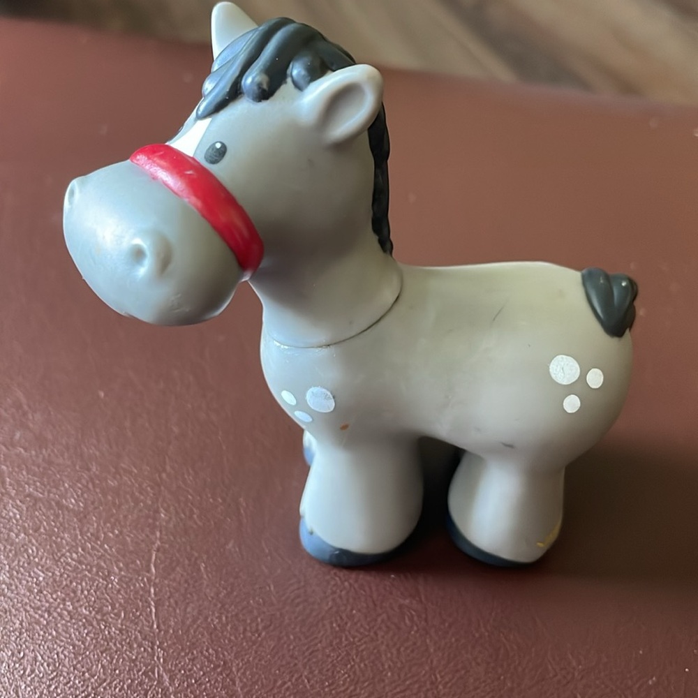 VTG 2001 Fisher Price Little People Gray Spotted Farm Horse replacement